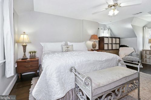 220 29th St, Purcellville VA  20132-3263 exterior