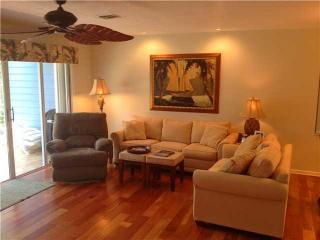 102 Ocean Dunes Cir, Jupiter FL  33477-9101 exterior