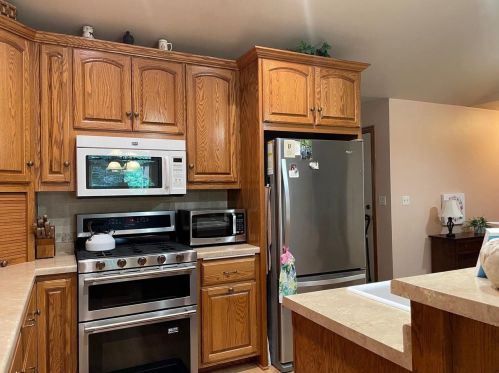 2453 Remington Rd, Green Bay, WI 54302-4447