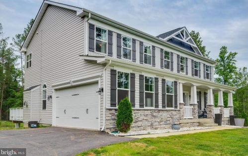 181 Empress Alexandra Pl, Fredericksburg VA  22406-4085 exterior