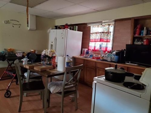 2967 State St, New Castle PA  16101-8649 exterior