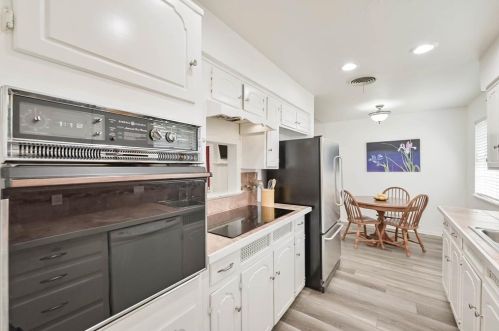 6128 Walraven Cir, Fort Worth TX  76133-2744 exterior