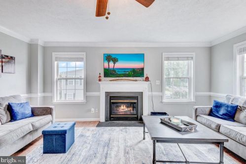 1411 Meadow Dr, Fredericksburg VA  22405-8706 exterior