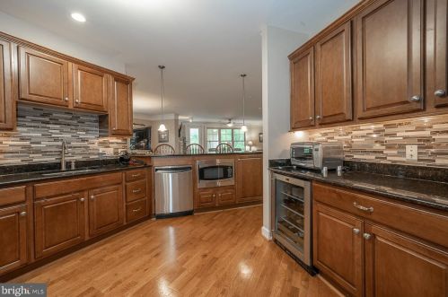 139 Cornerstone Dr, Newtown Square PA 19073-4049 exterior