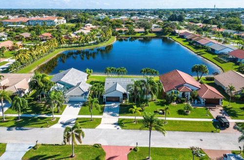 5657 Aspen Ridge Cir, Delray Beach FL  33484-2585 exterior