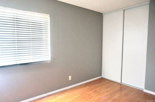 1867 Avenida San Sebastian, Perris CA 92571-3459 exterior