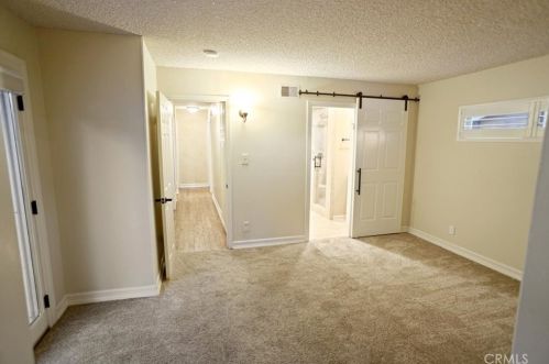 3367 Weatherford Ct, Simi Valley CA  93063-1328 exterior