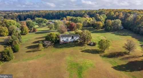 13140 Ada Ln, Nokesville VA  20181-3326 exterior