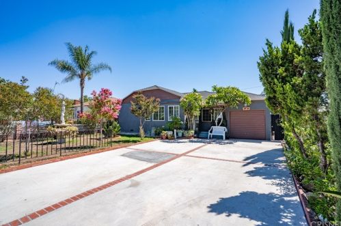 6438 Camellia Ave, North Hollywood CA  91606-2611 exterior