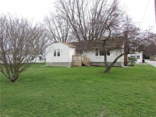 202 Washington St, Barkeyville, PA 16038-1735