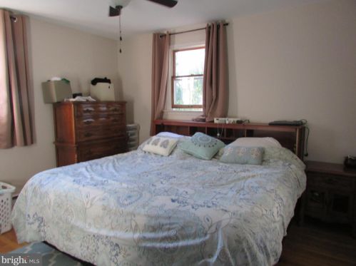 812 Pennbrook Ave, Lansdale PA  19446-3941 exterior