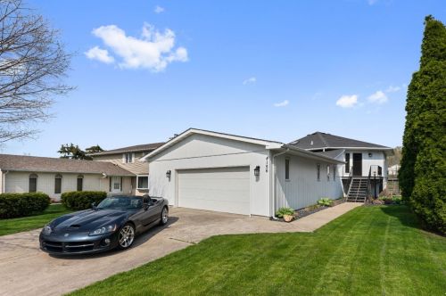 4156 Oakmont, Crown Point IN 46307-8958 exterior