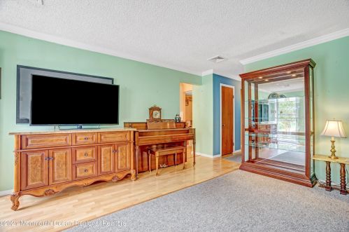 411 Richard Ave, Point Pleasant Beach NJ  08742-2646 exterior