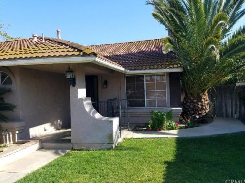8966 Alabama St, Riverside, CA 92503-1201
