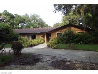 276 Cypress St, Labelle, FL 33935-5014