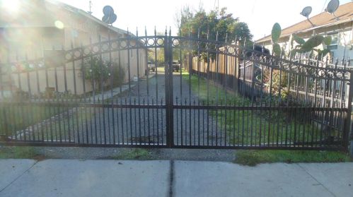 57 Hawkins St, Hollister, CA 95023-4901
