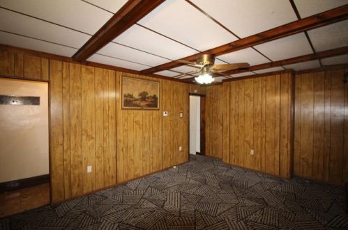 306 Ophelia St, Pittsburgh PA  15213-4226 exterior