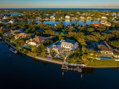 122 Springline Dr, Vero Beach, FL 32963-2906
