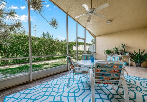 9624 Arbor View Dr, Boynton Beach, FL 33437-5937