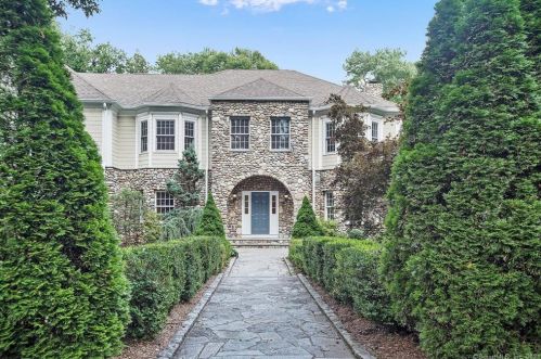2 White Birch Rd, New Canaan, CT 06840-6720