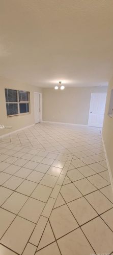 102 Alabama Rd, Lehigh Acres FL  33936-7105 exterior