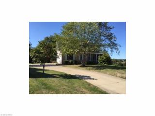 1953 Timberlane St, Canton, OH 44721-3846
