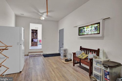 11 Thrush Dr, Carlisle PA  17015-7653 exterior