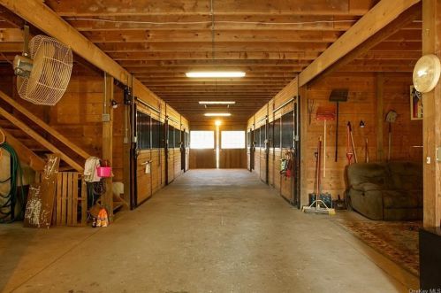 201 Church Rd, Mountaindale NY  12763-5131 exterior
