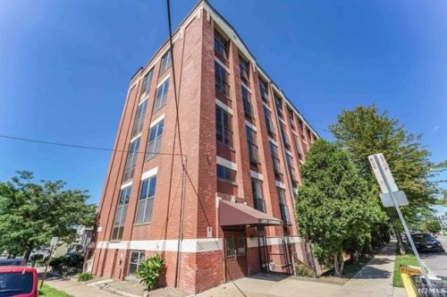 366-382 Trenton Ave, Paterson NJ  07503 exterior