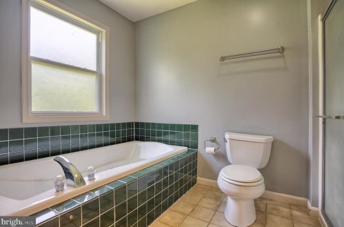 90 Cragmoor Rd, York Haven PA  17370-9050 exterior