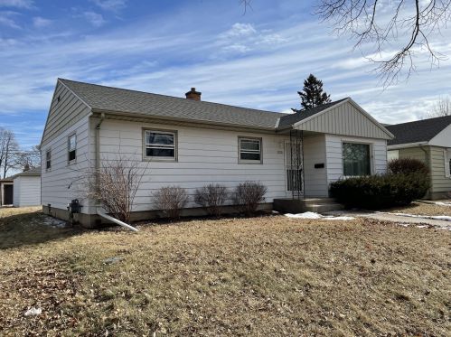 3752 78th St, Milwaukee WI  53220-1604 exterior