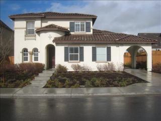 2210 Genoa St, Danville, CA 94506-1907