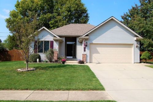 2146 Shiloh Dr, Columbus, IN 47203-4521