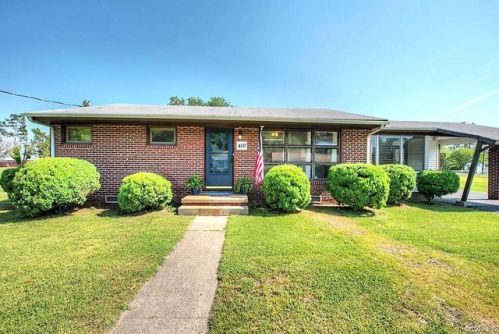 410 Virginia Ave, Sandston, VA 23150-2219