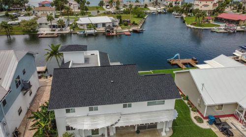 3325 Gulf Winds Cir, Brooksville FL  34607-3027 exterior
