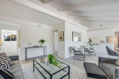 283 Cecilia Way, Tiburon CA  94920-2105 exterior