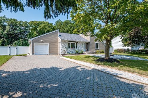 24 Diana Dr, South Plainfield, NJ 07080-4437