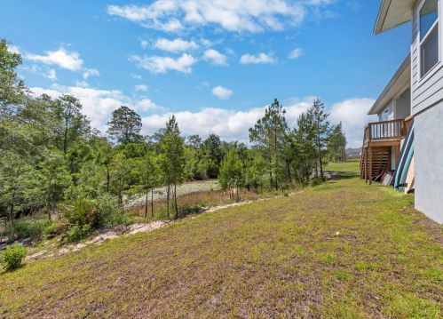 69 Hammock Oaks Blvd, Freeport FL  32439 exterior