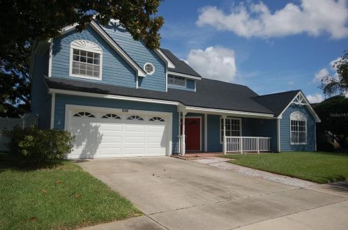536 White River Dr, Orlando, FL 32828-8938