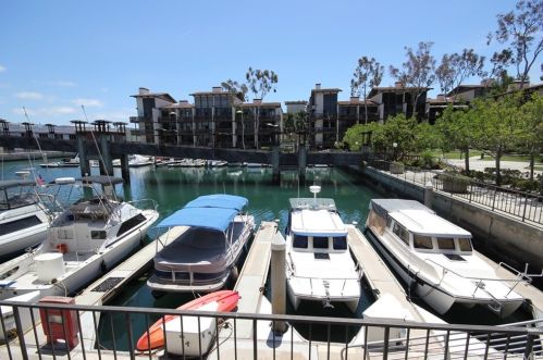 7126 Marina Pacifica Dr, Long Beach, CA 90803-3807