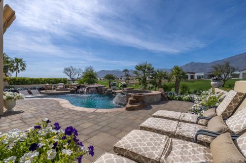 81639 Andalusia, La Quinta CA  92253-8251 exterior