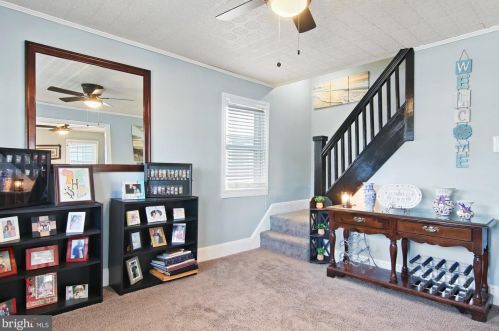 30 Main St, Camp Hill PA  17011-6326 exterior