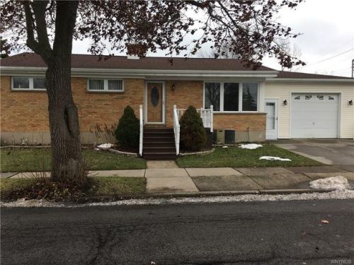 98 Somerville Ave, Tonawanda, NY 14150-8704