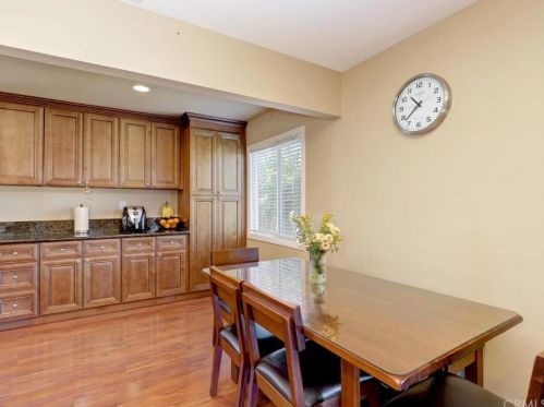 7845 La Mirada Cir, Buena Park CA  90620-2308 exterior