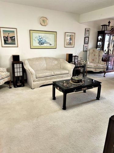 1360 Sassafras Ln, Marysville, OH 43040-9638