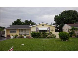 7031 27th Ct, Hollywood, FL 33023-3705