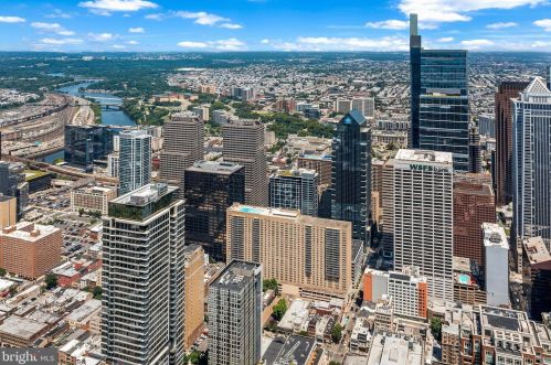 1919 Chestnut St, Philadelphia PA  19103-3401 exterior