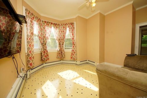 265 Phillipsburg Rd, Middletown NY  10940-3506 exterior