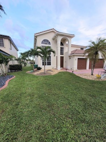 2231 164th Ave, Hollywood, FL 33027-4480