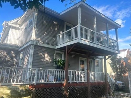 85 Gem Ave, Bridgeport, CT 06606-5419